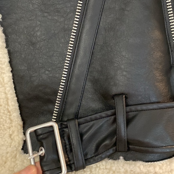 Zara H&M NWOT Biker Moto Sherpa Fur Leather Insulated Jacket Oversized Bloggers - Picture 5 of 16